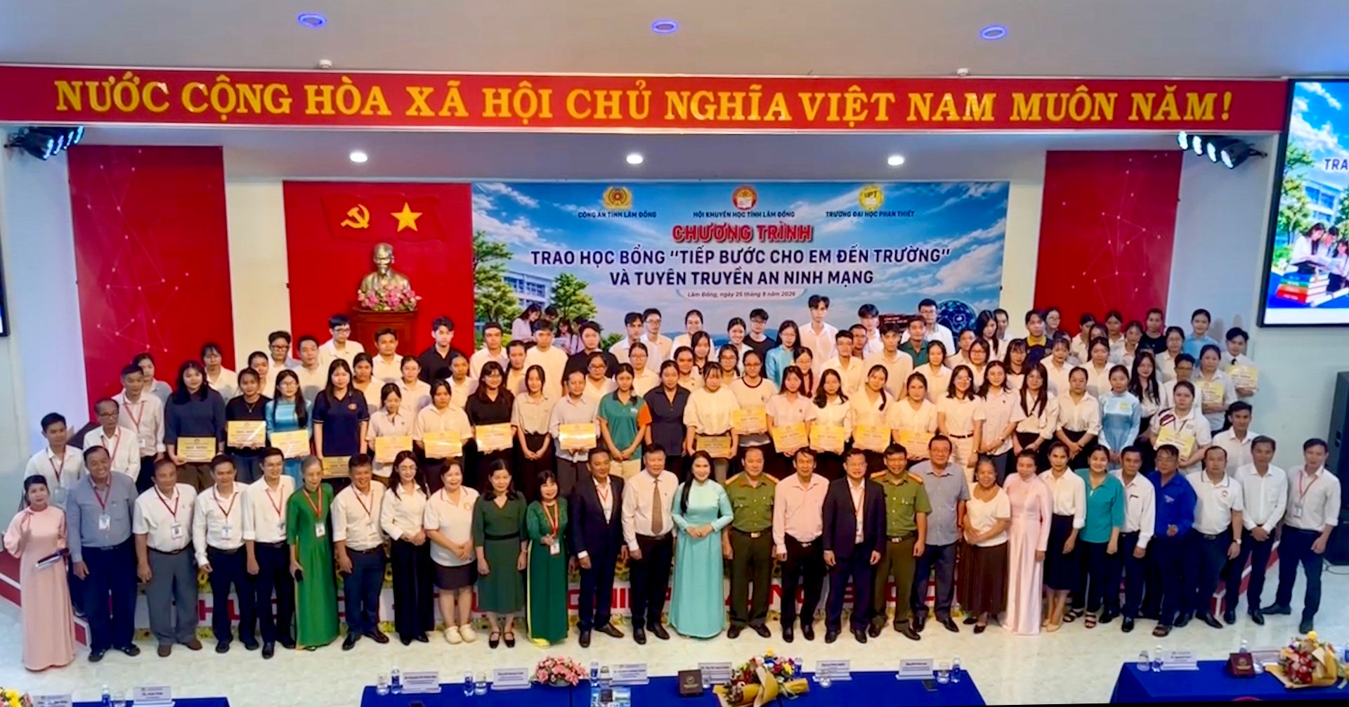 Chương trình 