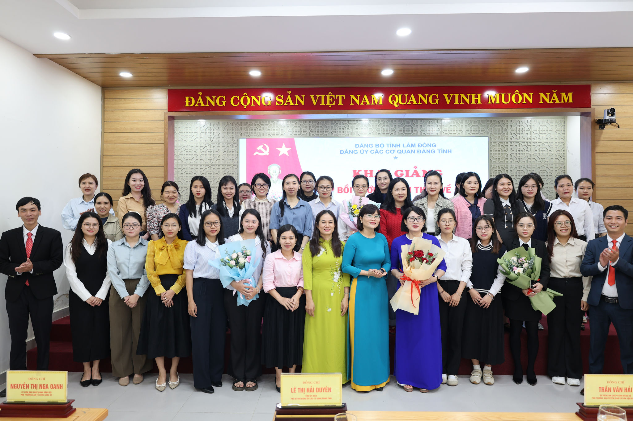 Các cấp ủy trên địa bàn tỉnh luôn quan tâm đến công tác cán bộ nữ