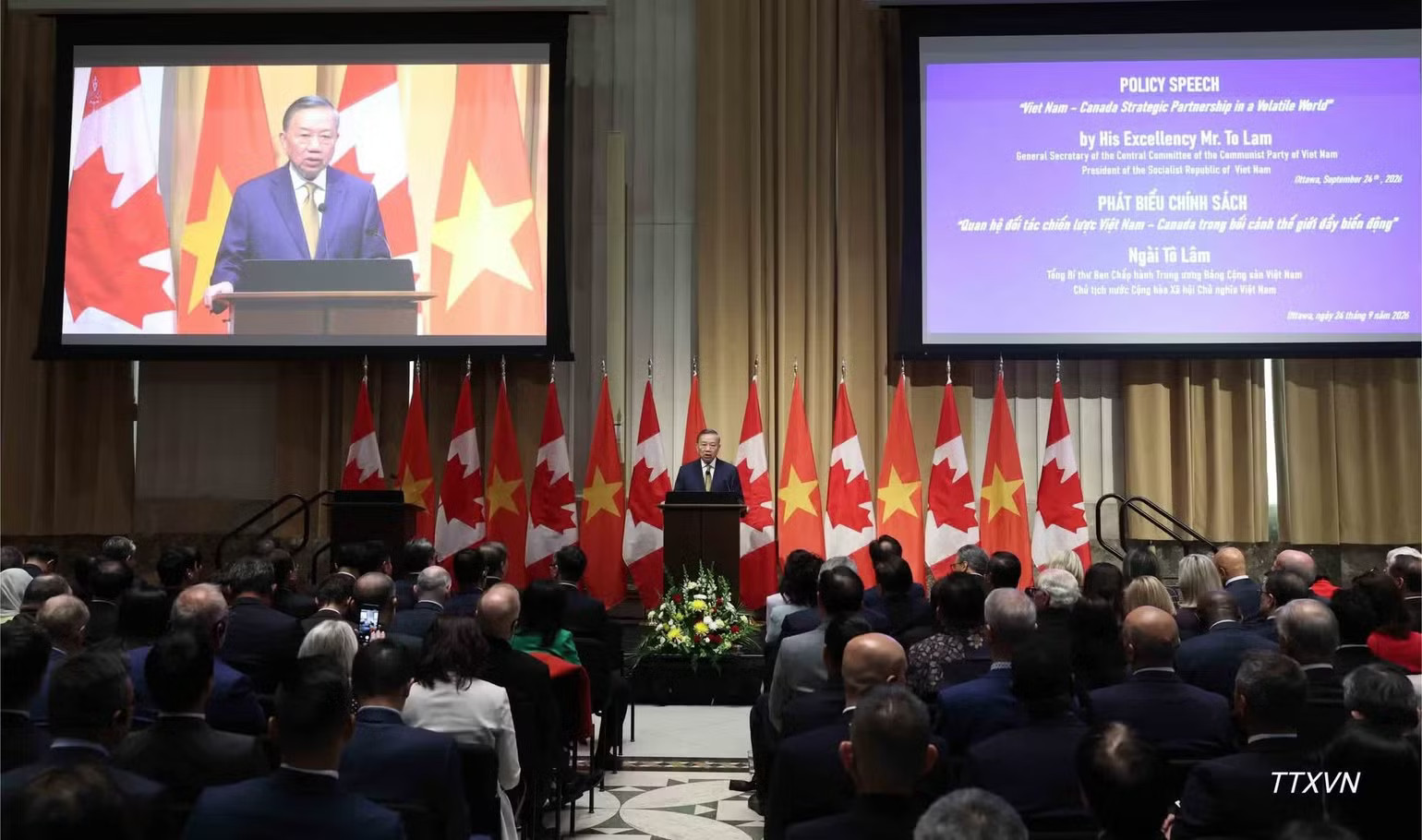 vna-potal-tong-bi-thu-chu-tich-nuoc-to-lam-phat-bieu-chinh-sach-tai-canada.jpg