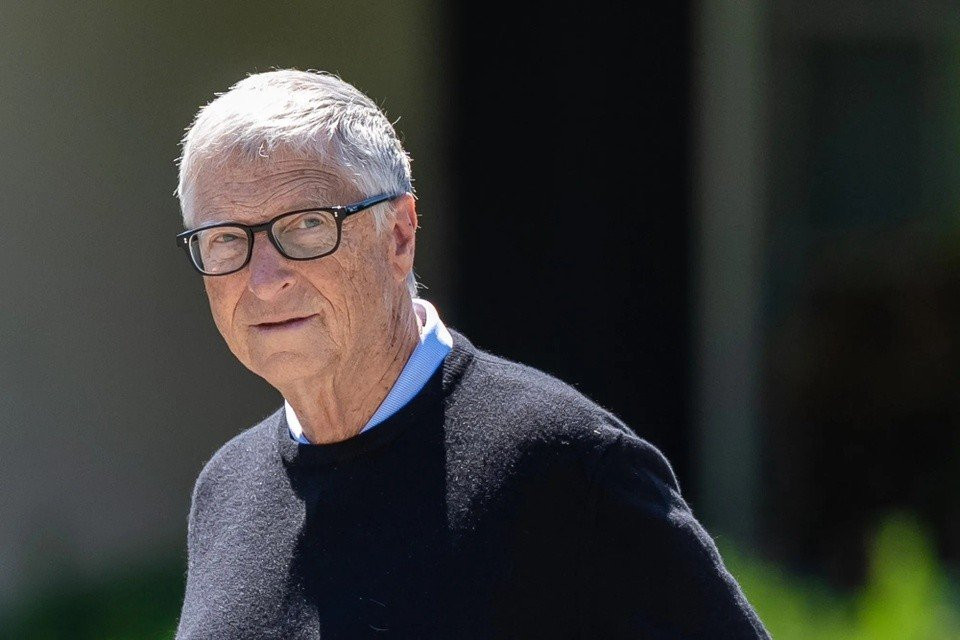 Bill Gates cho rằng Mỹ cần thêm các biện pháp kiểm soát AI