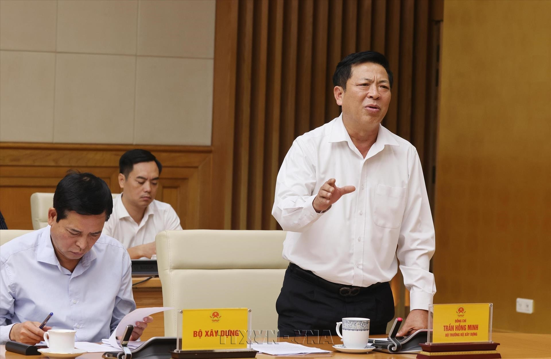 Bộ trưởng Bộ Xây dựng Trần Hồng Minh phát biểu