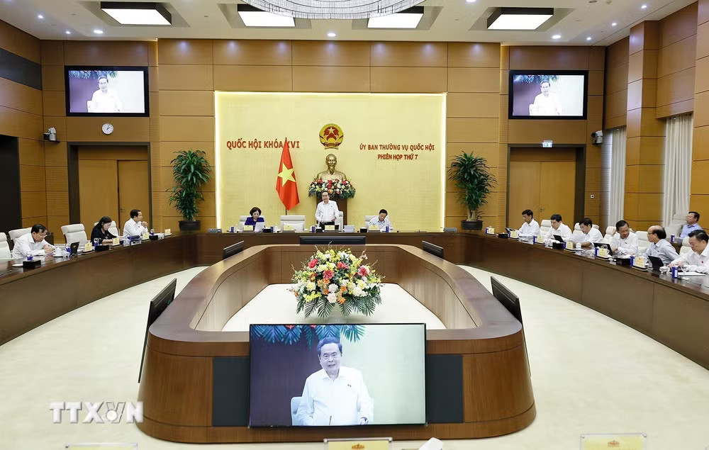 ttxvn_khai-mac-phien-hop-thu-7-cua-uy-ban-thuong-vu-quoc-hoi-2.jpg