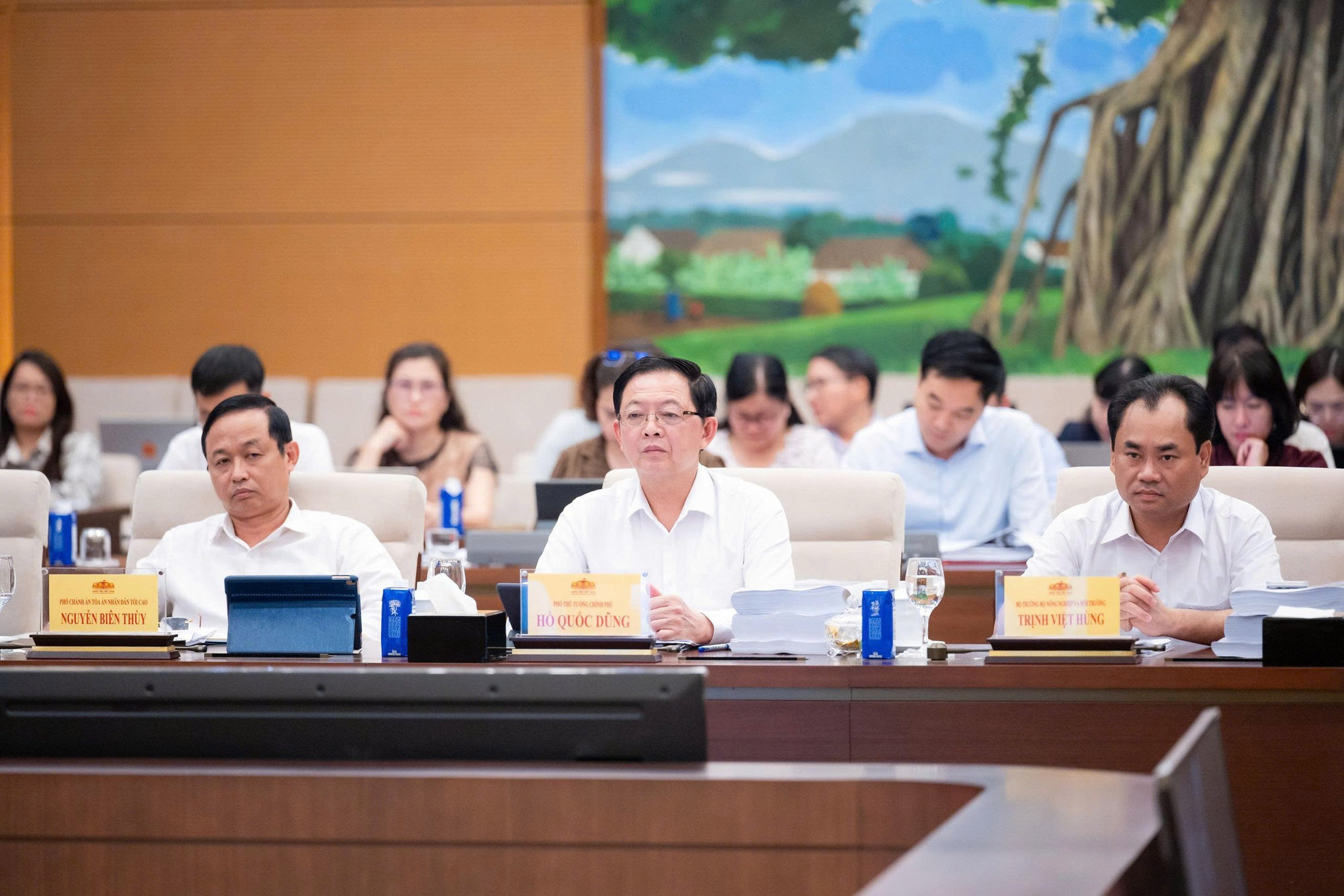 Đề nghị quy định rõ nguyên tắc ban hành bảng giá đất, hệ số điều chỉnh và tỷ lệ thu tiền sử dụng đất- Ảnh 3.