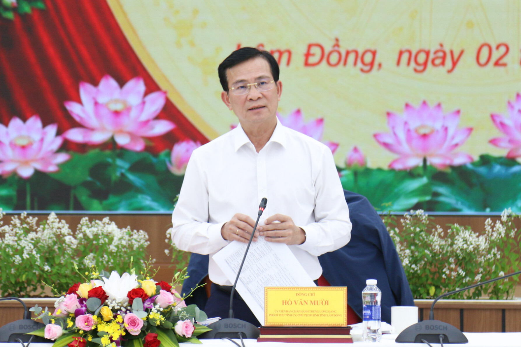 Ủy viên Ban Chấp hành Trung ương Đảng, Phó Bí thư Tỉnh ủy, Bí thư Đảng ủy, Chủ tịch UBND tỉnh Hồ Văn Mười yêu cầu cán bộ, đảng viên nêu cao vai trò, trách nhiệm để cùng hoàn thành tốt nhiệm vụ của mình trên từng ngành, lĩnh vực