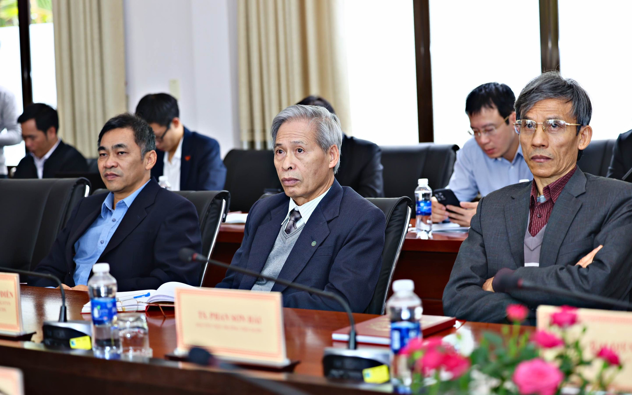 Các nhà khoa học luôn tâm huyết với sự phát triển của khoa học hạt nhân