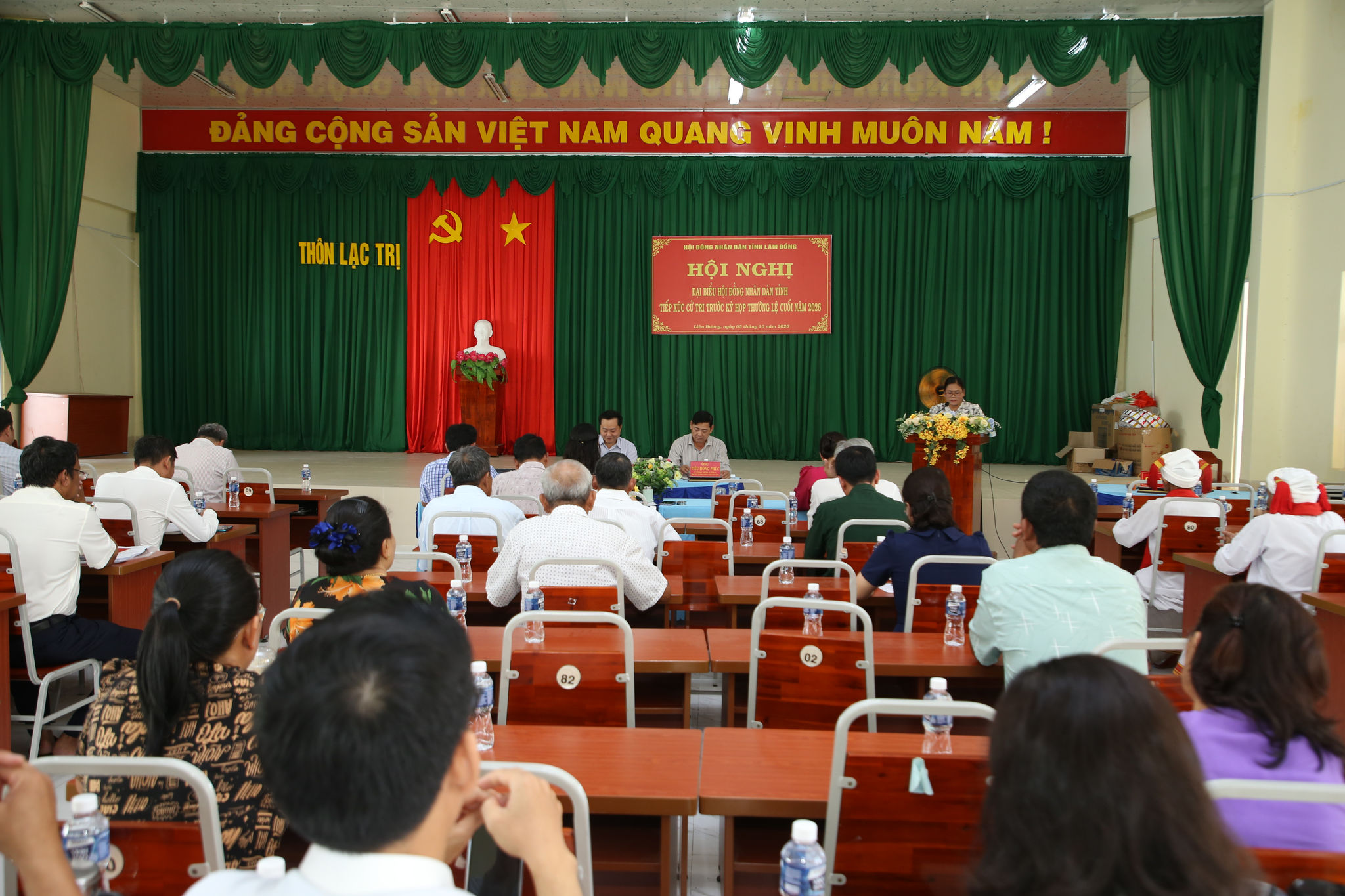 cử tri (4)