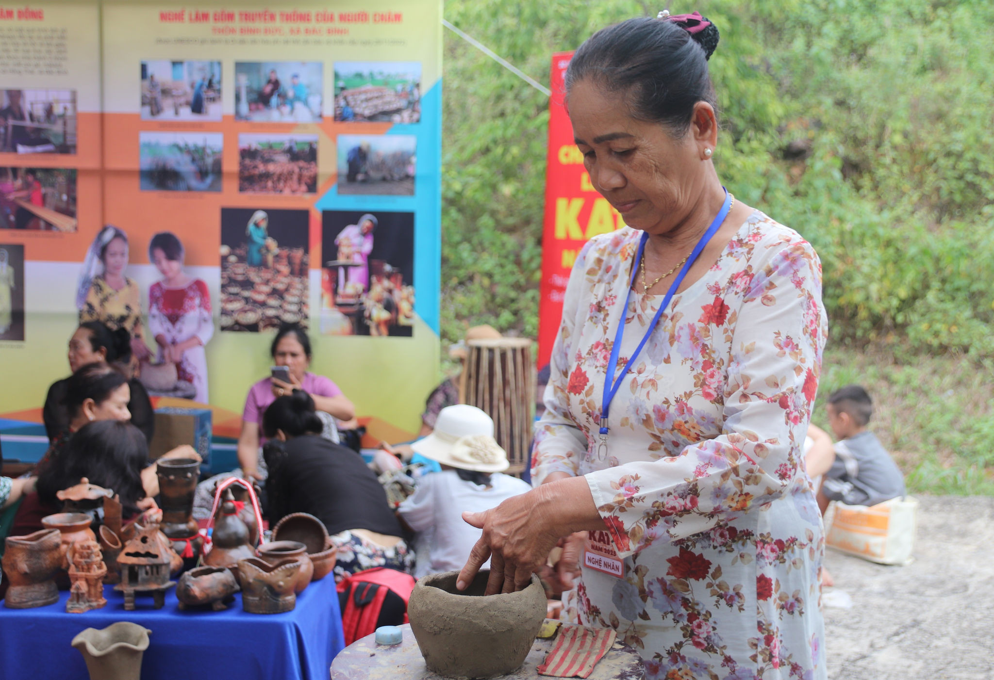 nghe-nhan-lam-nghe-gom-truyen-thong-se-bieu-dien-tai-le-hoi-kate-phuc-vu-nhan-dan-va-du-khach-thuong-lam.jpg