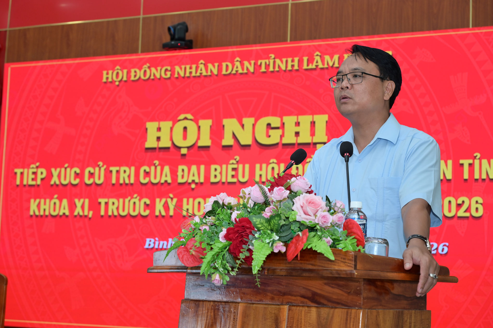 Phó Bí thư Thường trực Tỉnh ủy Đặng Hồng Sỹ trả lời các kiến nghị của cử tri