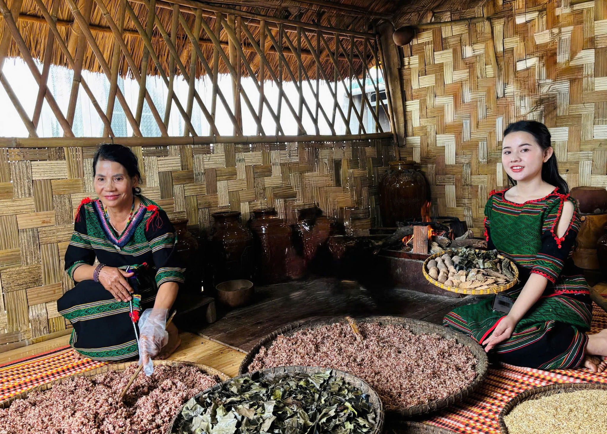 ẢNH MẸ DẠY