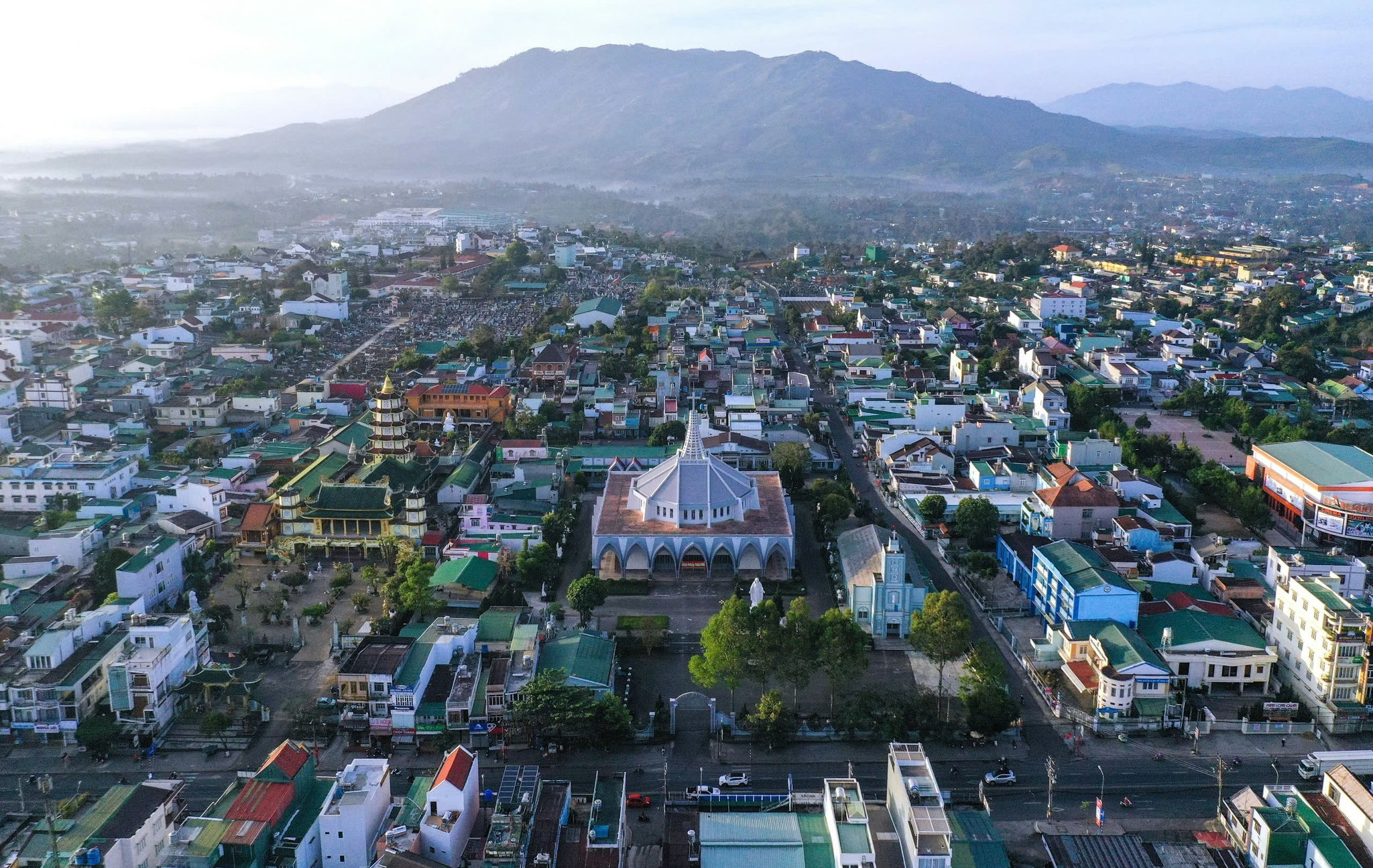 quang cảnh phường B,Lao