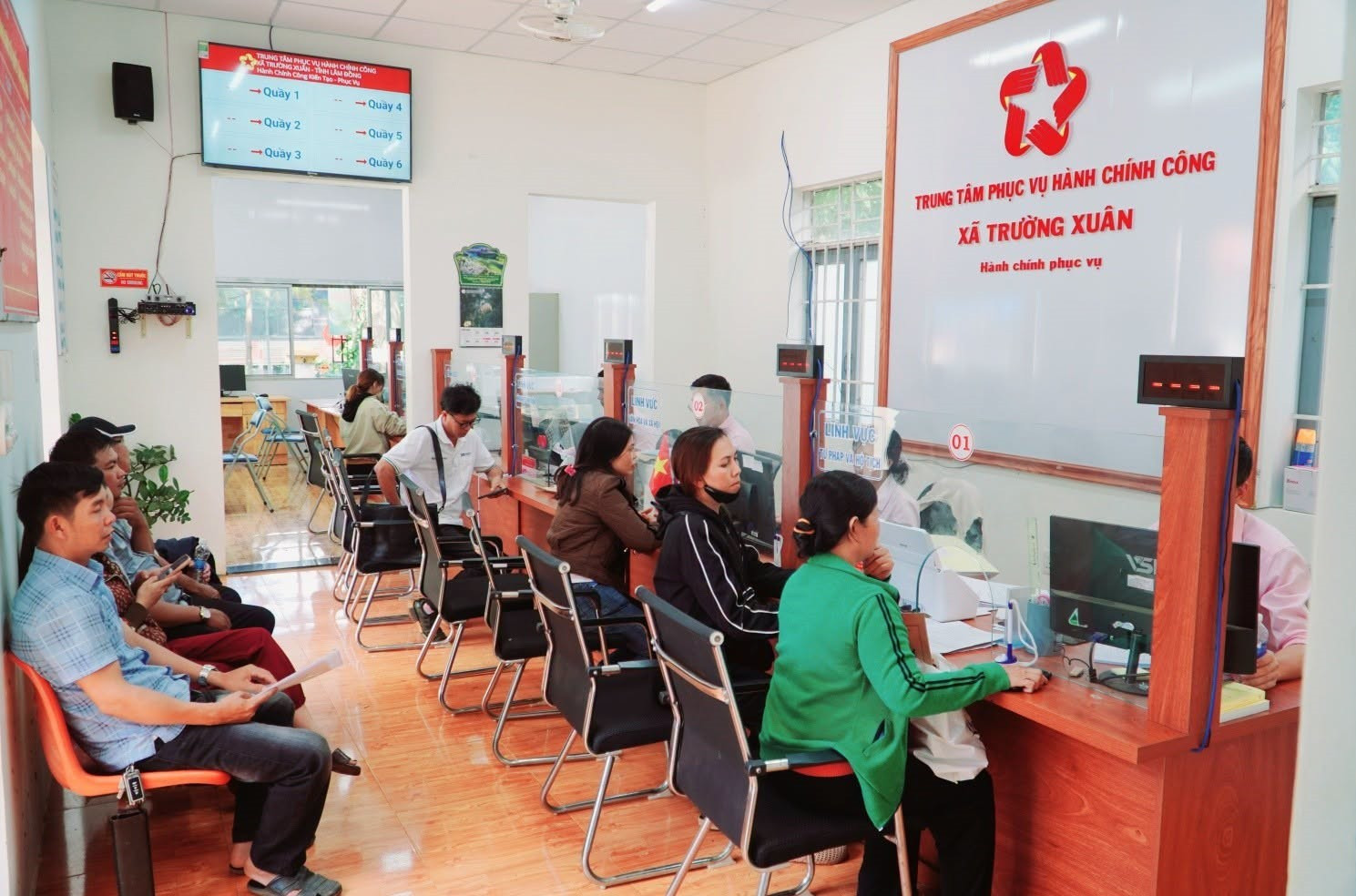 Trung tâm phục vụ hành chính công xã Trường Xuân