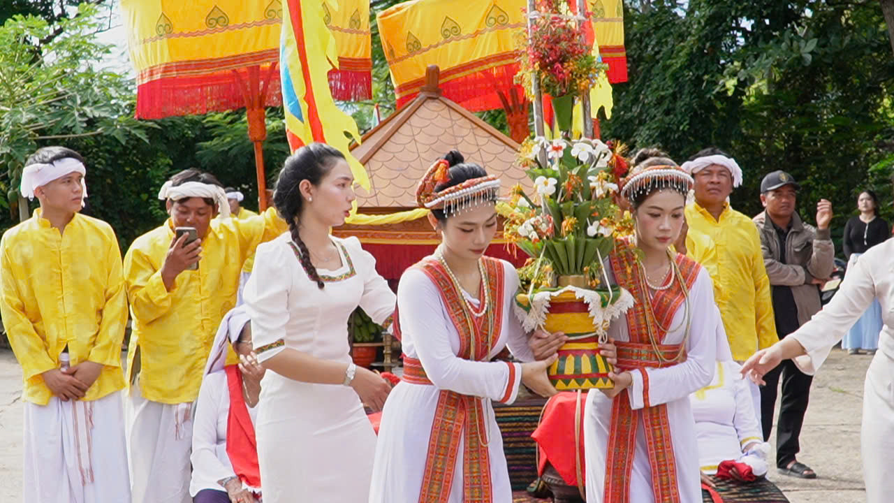lễ hội KaTê (3)