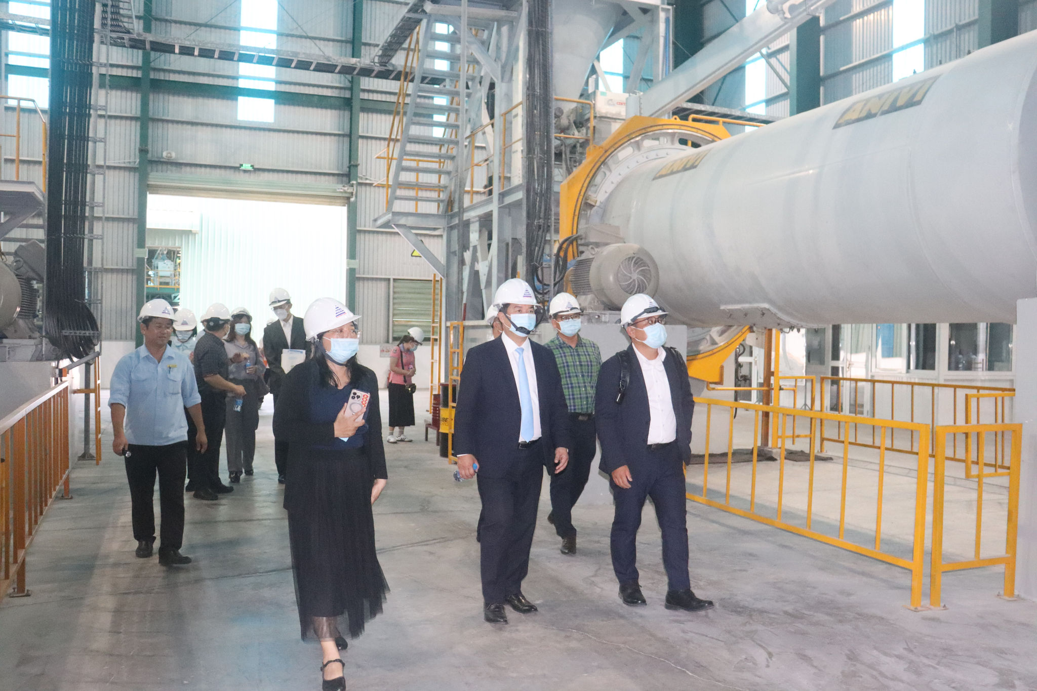 Đoàn doanh nghiệp nước ngoài khảo sát, tìm hiểu môi trường đầu tư trên địa bàn tỉnh trong thời gian qua (Ảnh minh họa).