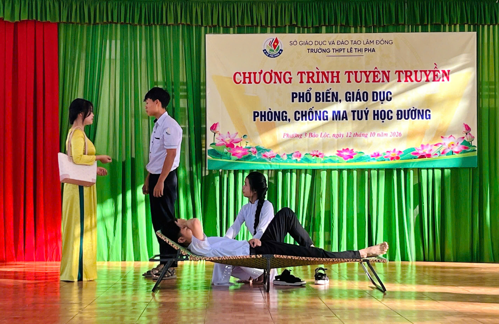 Tiểu phẩm 