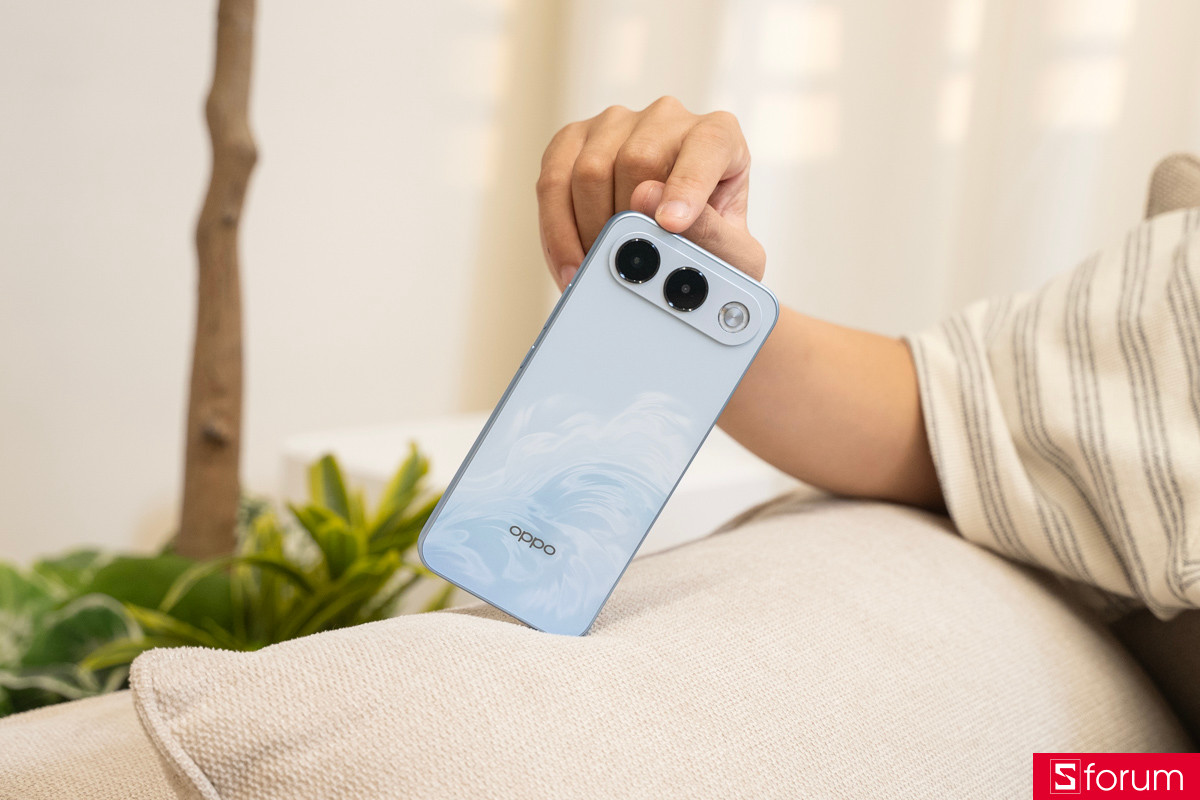 OPPO A7 Pro vừa được giới thiệu tại thị trường Việt Nam