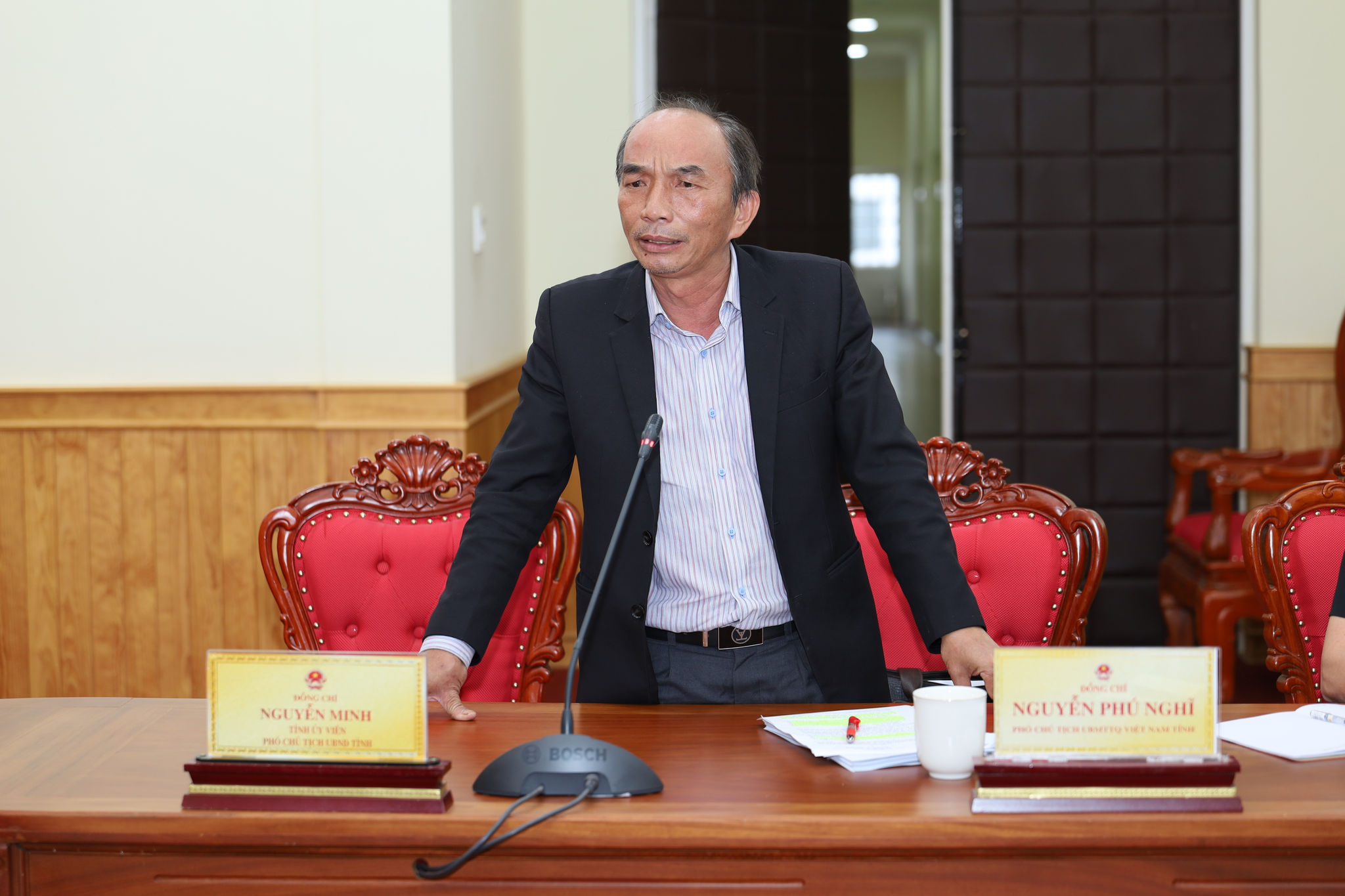 Phó Chỉ tịch Ủy ban MTTQVN tỉnh Lâm Đồng Nguyễn Phú Nghĩ phát biểu tại buổi làm việc