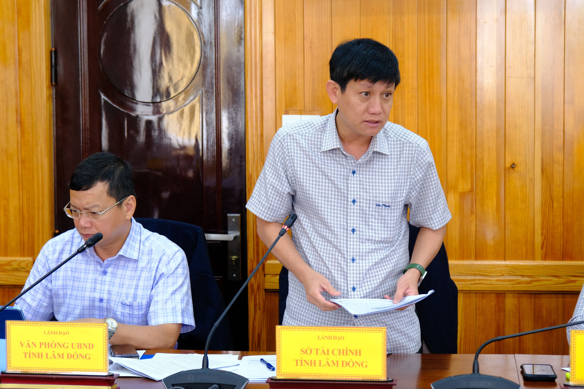 Ông Võ Đức Tuấn, Phó Giám đốc Sở Tài chính phát biểu tại buổi làm việc