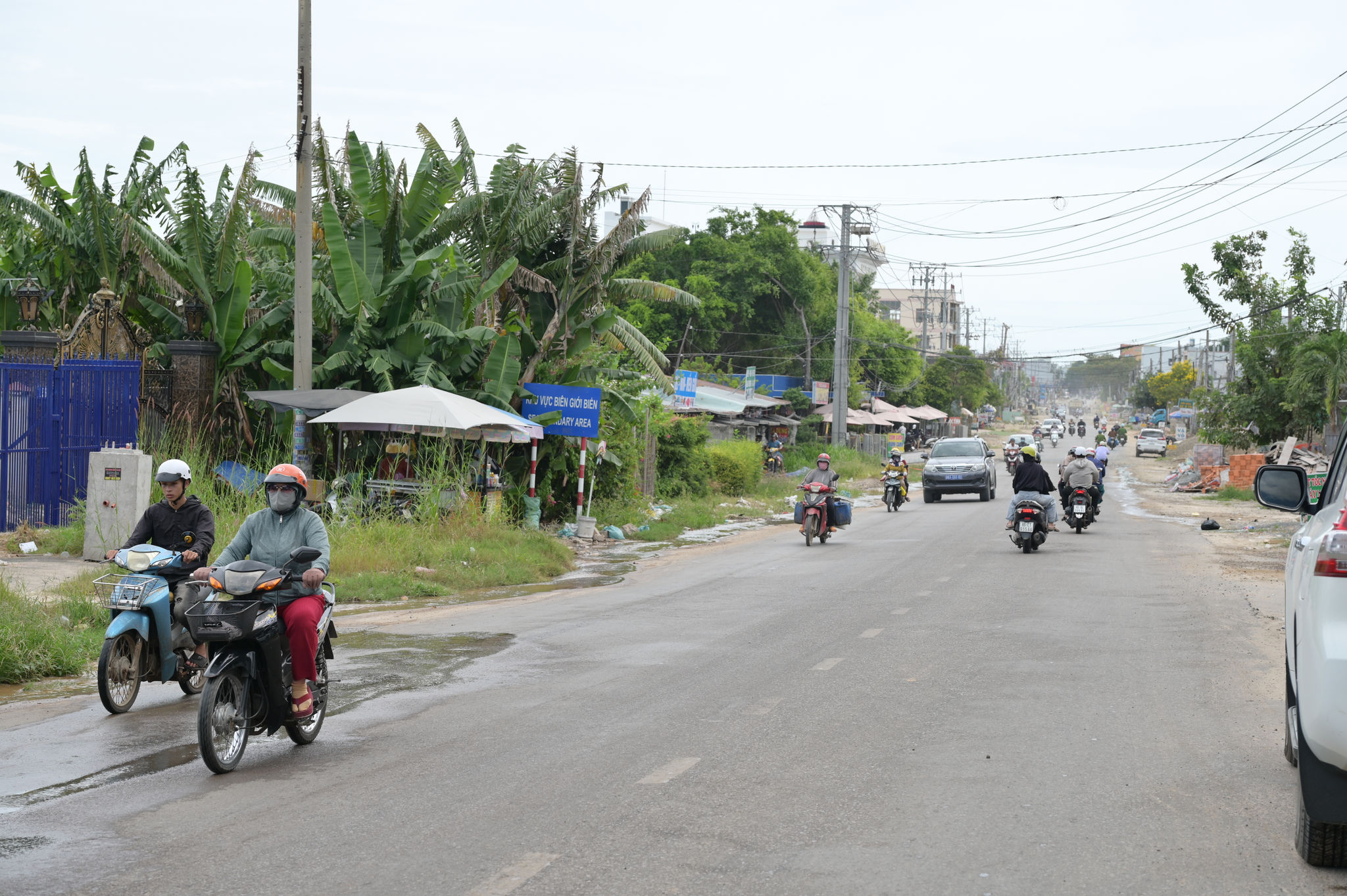 tuyến đường Trần Quý Cáp qua xã Tuyên Quang và phường Tiến Thành