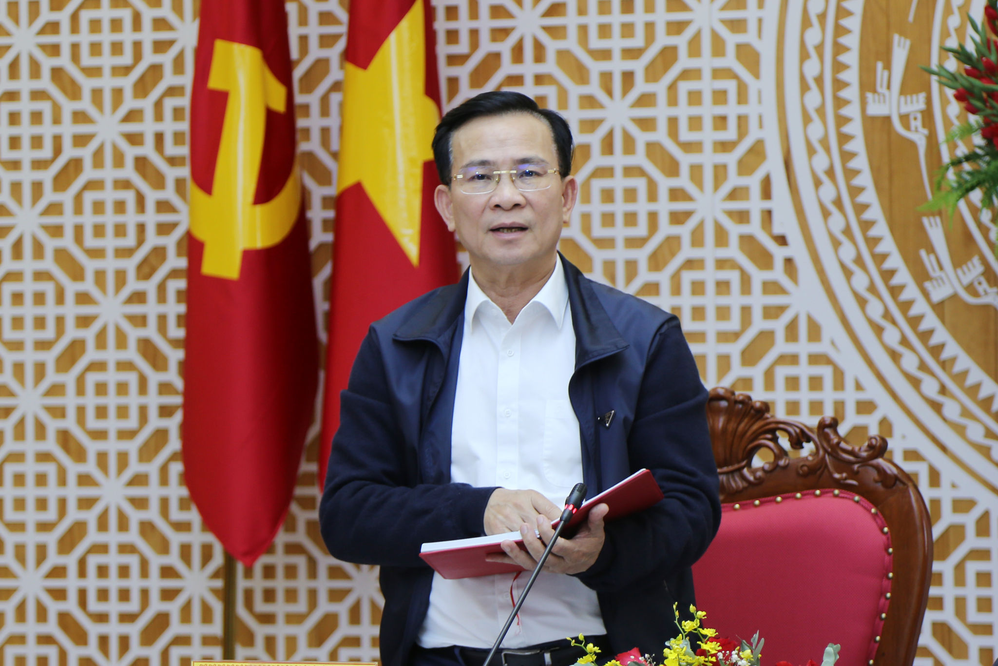 Ủy viên Ban Chấp hành Trung ương Đảng, Phó Bí thư Tỉnh ủy, Chủ tịch UBND tỉnh Lâm Đồng Hồ Văn Mười