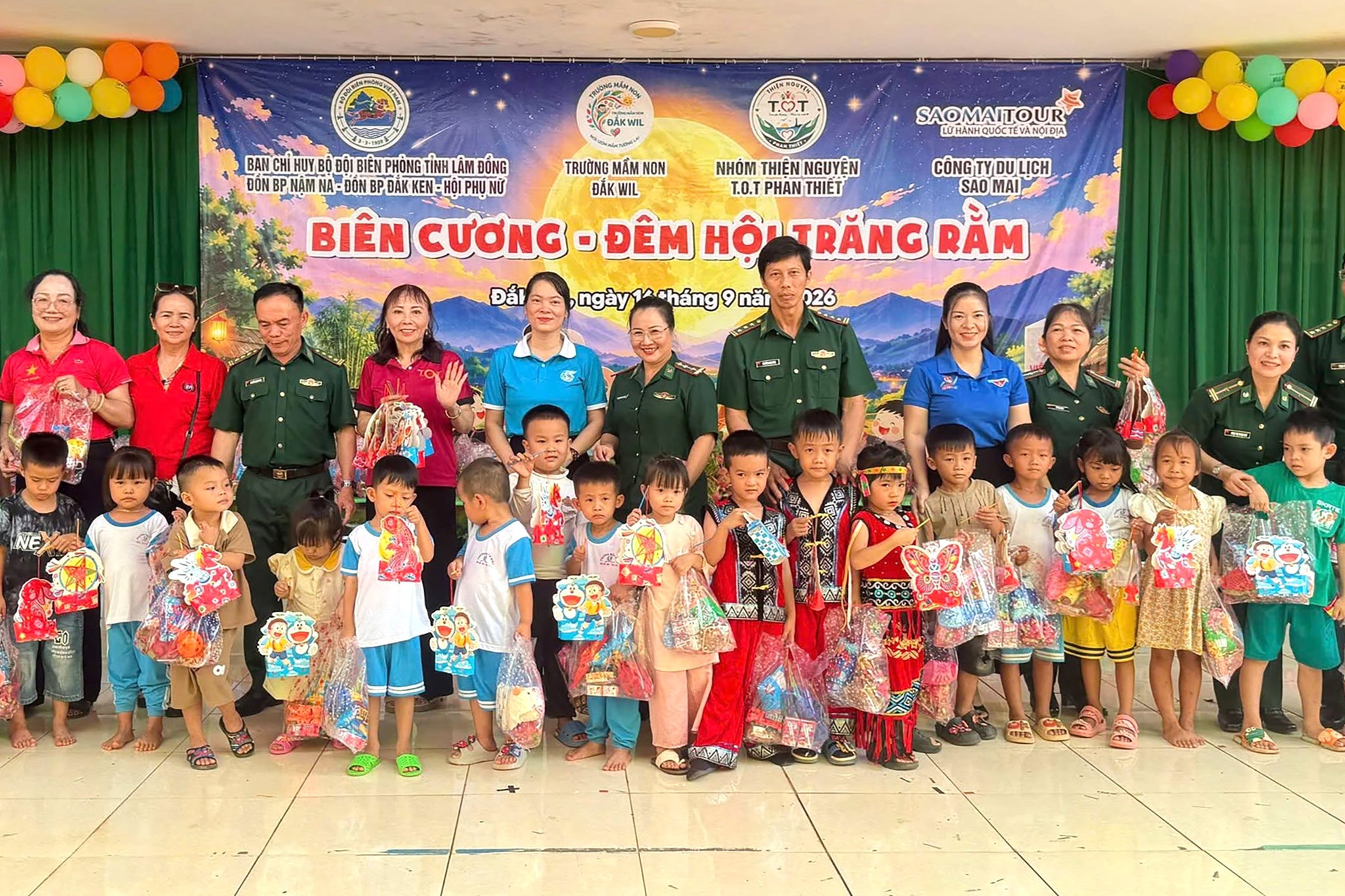 5. Hội Phụ nữ BĐBP tỉnh Lâm Đồng phối hợp tổ chức Chương trình _Biên cương- Đêm hội trăng rằm_ tại xã Đắk Wil, tỉnh Lâm Đồng