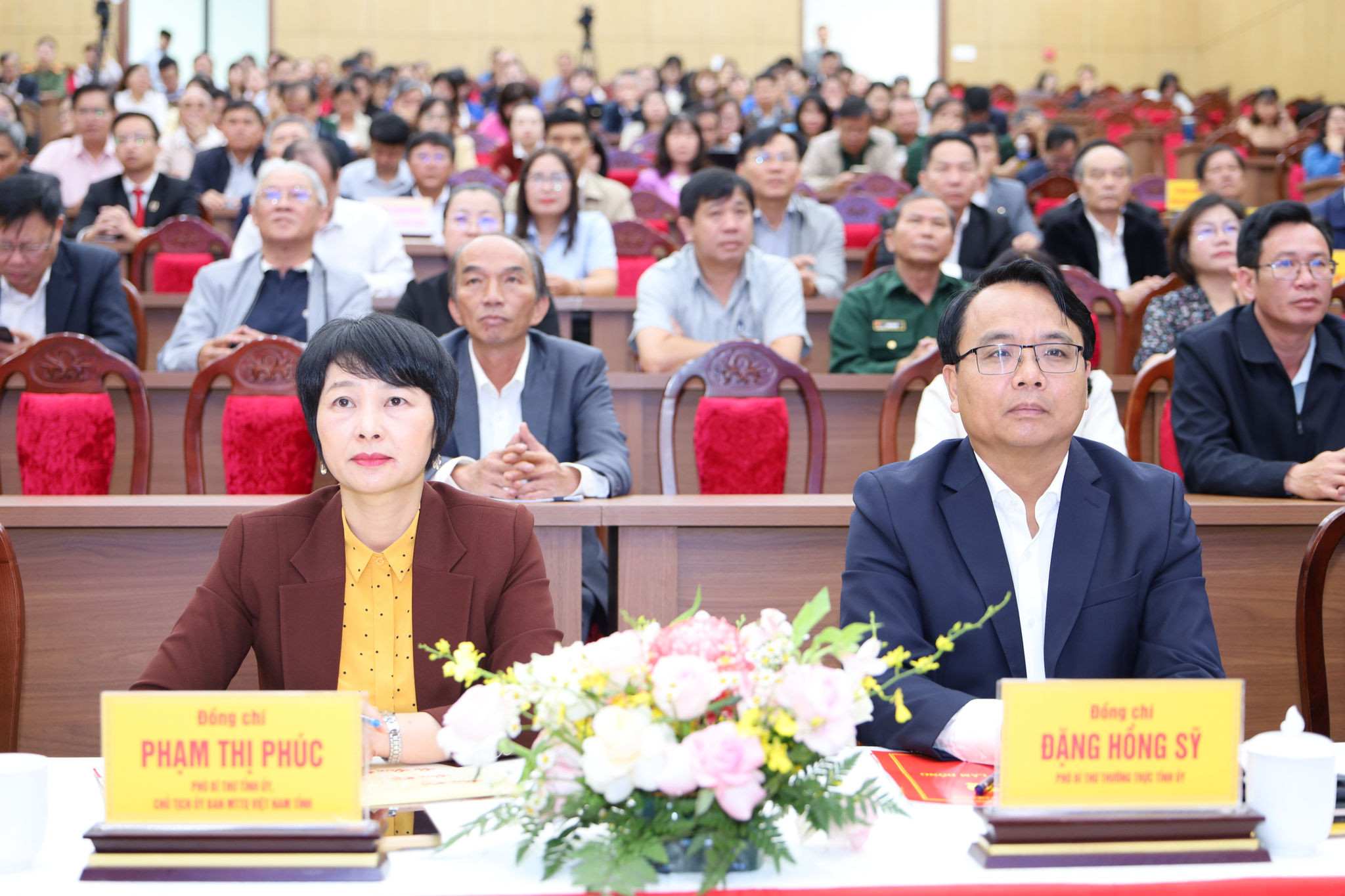 Lam Dong launches 2026 Peak Month for the Poor