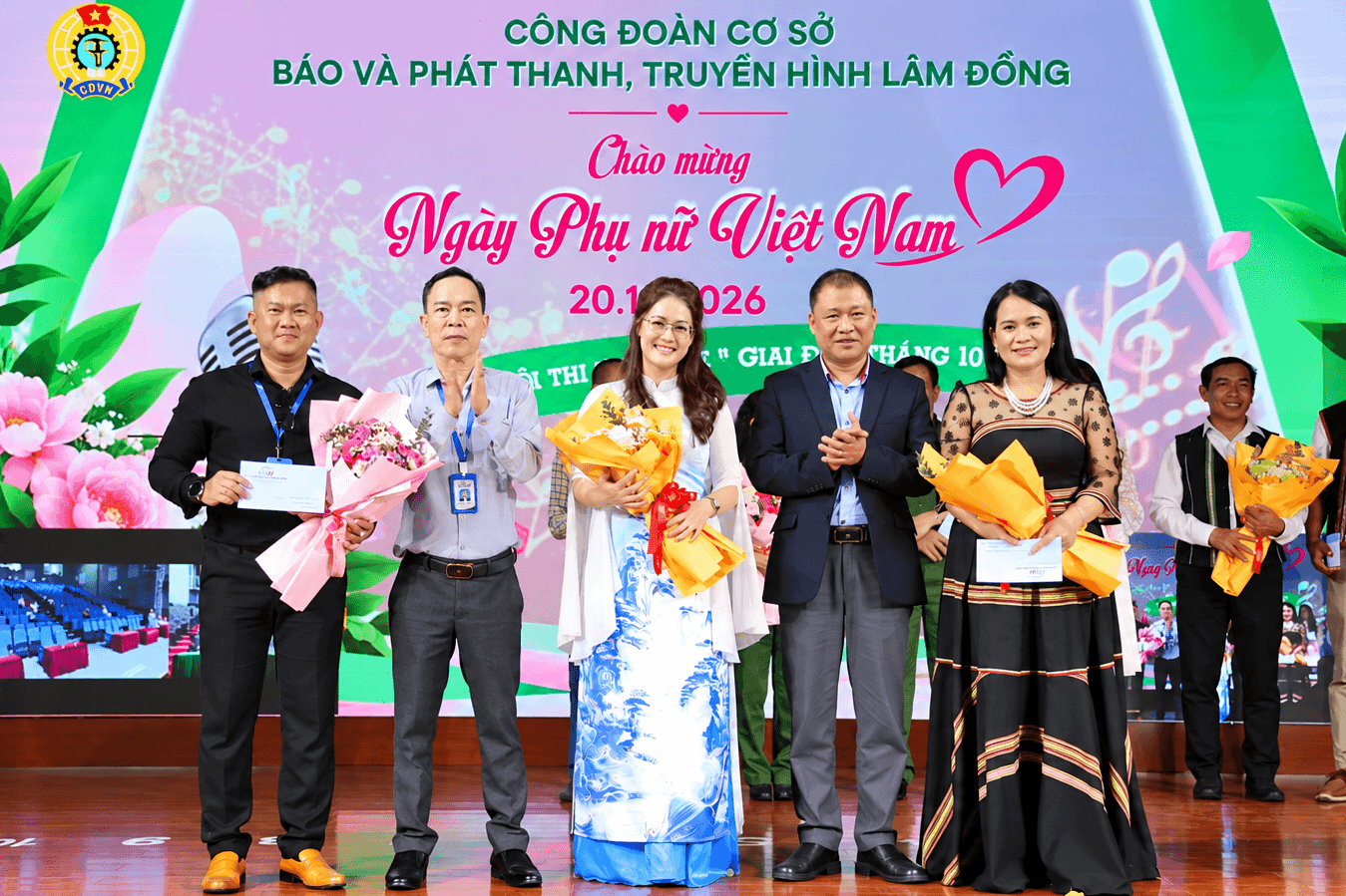 c(1).png