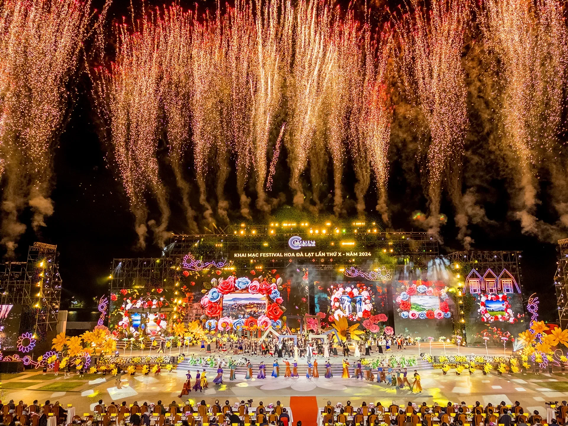 Da Lat Flower Festival — the biggest celebration festival in Da Lat. Photo Phan Tan Dat.