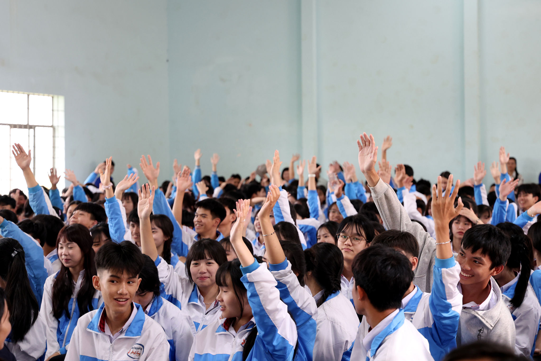 Tuyen truyen Dak Song 4