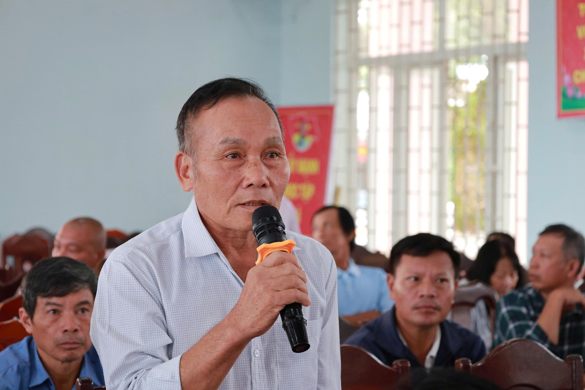 Nhân Cơ 2
