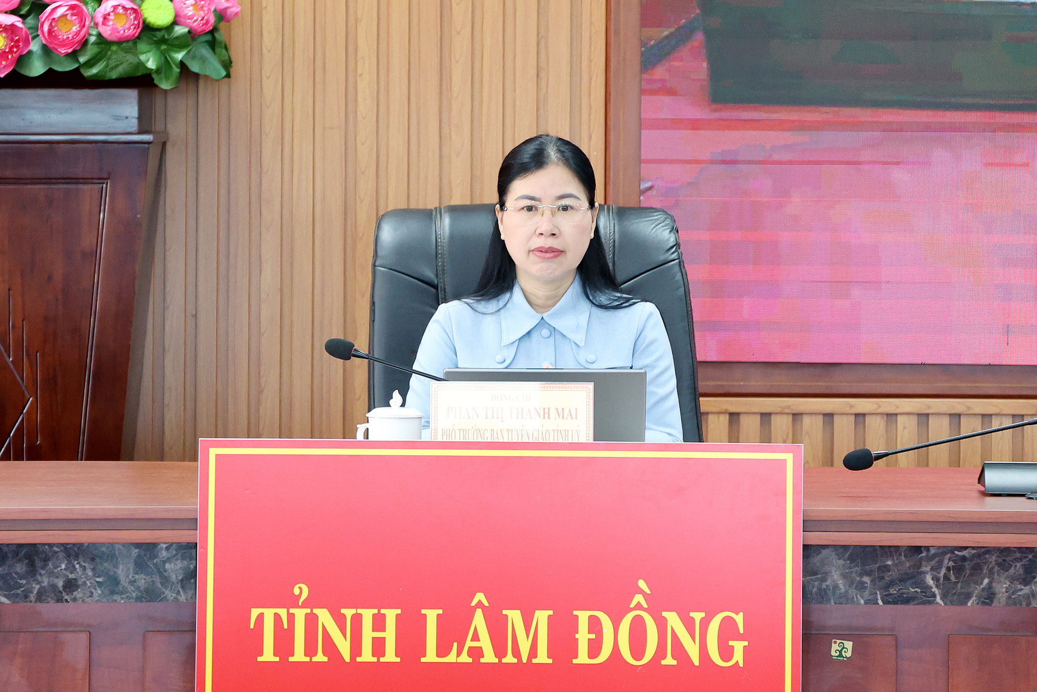 Hoi nghi Bao cao vien5