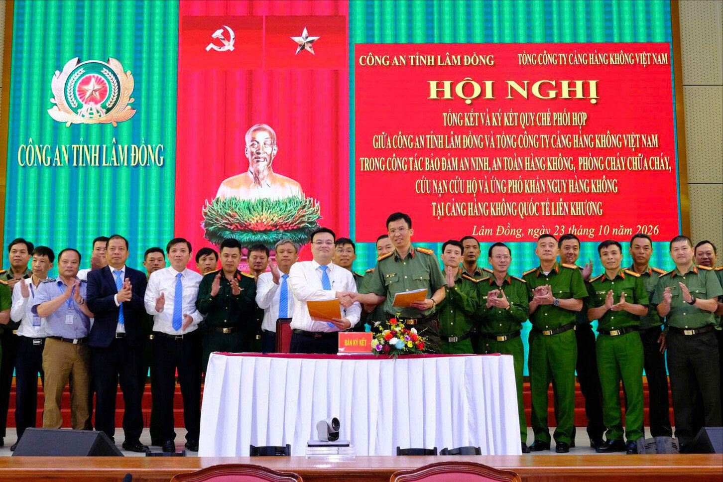 hai-ben-ky-ket-quy-che-phoi-hop-moi-1-.jpg