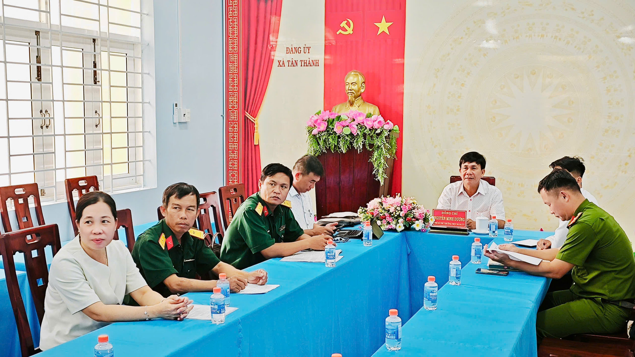Lãnh đạo xã Tân Thành tham dự hội nghị trực tuyến tổng kết nhiệm vụ tìm kiếm, quy tập và xác định danh tính hài cốt liệt sỹ 1