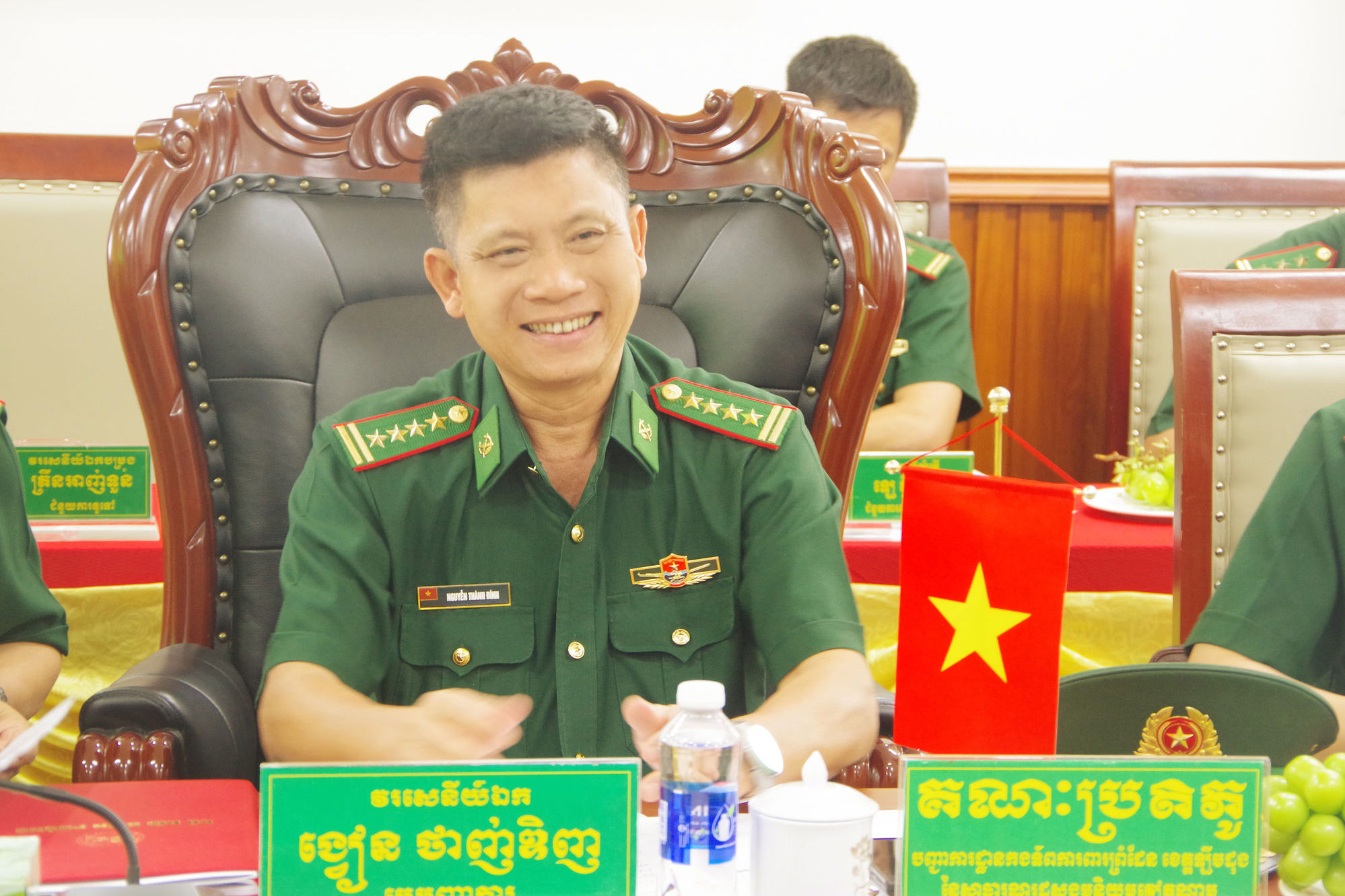 4.-dai-ta-nguyen-thanh-dinh-dai-dien-ban-chi-huy-bdbp-tinh-lam-dong-phat-bieu-trao-doi-thong-nhat-cac-noi-dung-phoi-hop-thuc-hien-nhiem-vu-quan-ly-bao-ve-bien(1).jpg