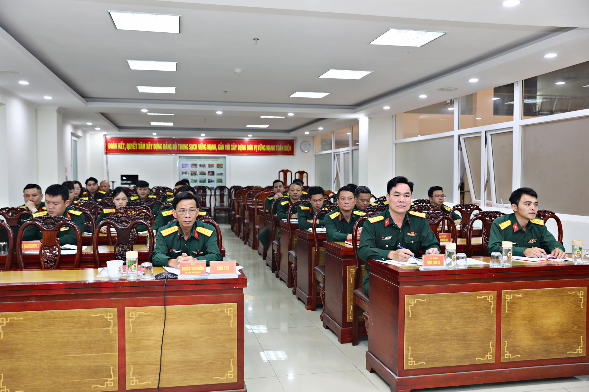 Quang cảnh Hội nghị tại điểm cầu Bộ CHQS tỉnh Lâm Đồng. (Ảnh: Chính Thành)