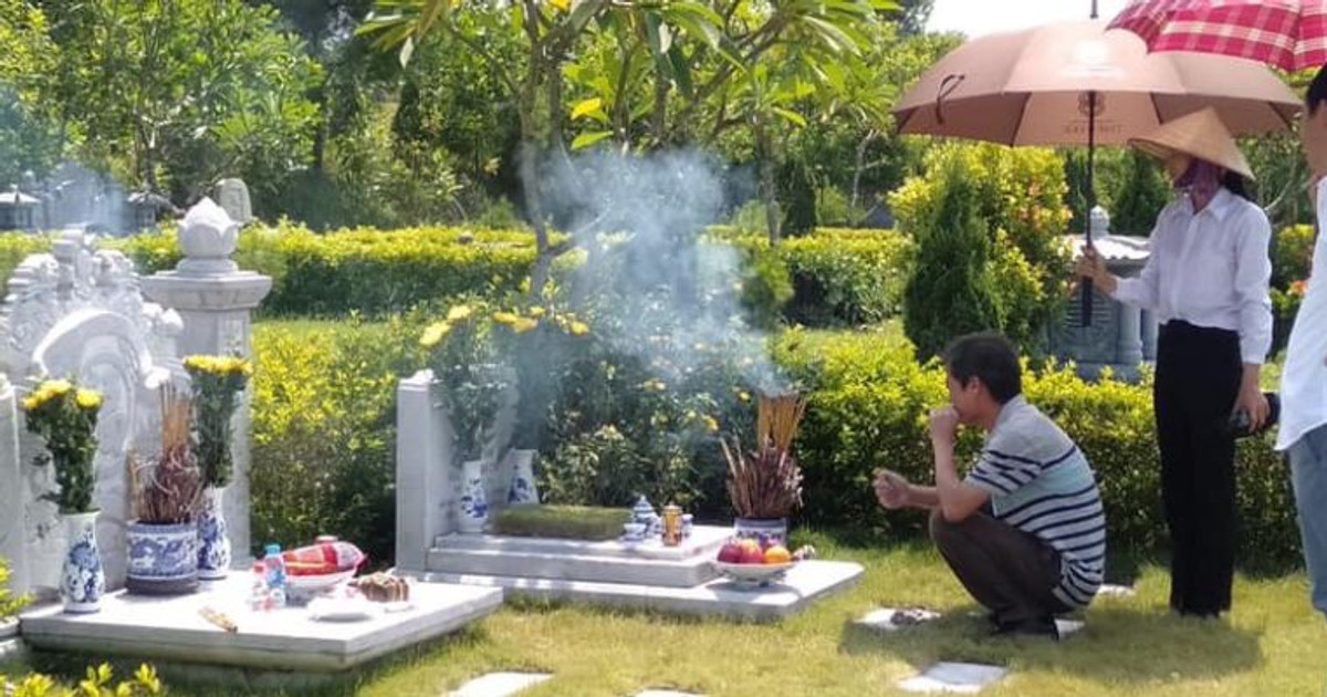 Văn khấn lễ tạ mộ (lễ Chạp), bài cúng tạ mộ chuẩn nhất 2023