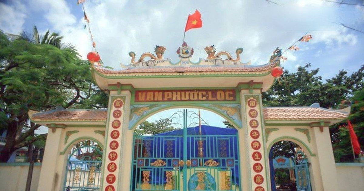Phuoc Loc Communal House and Whale Temple: A Distinctive Coastal ...