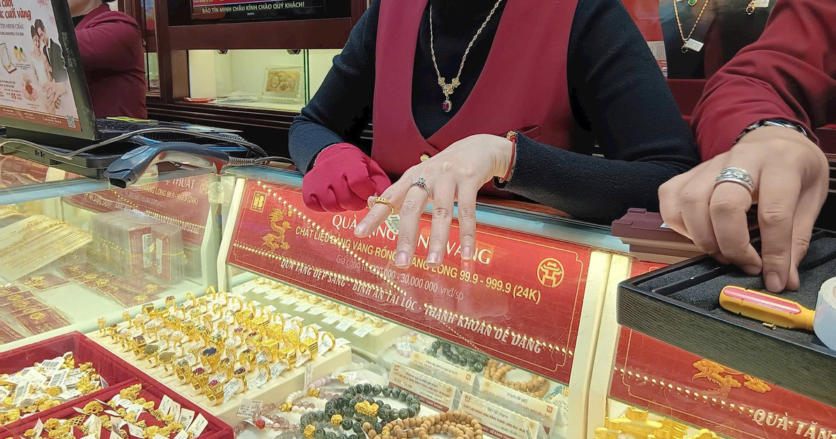 Giá vàng SJC, nhẫn BTMC, DOJI chiều 21/8/2026