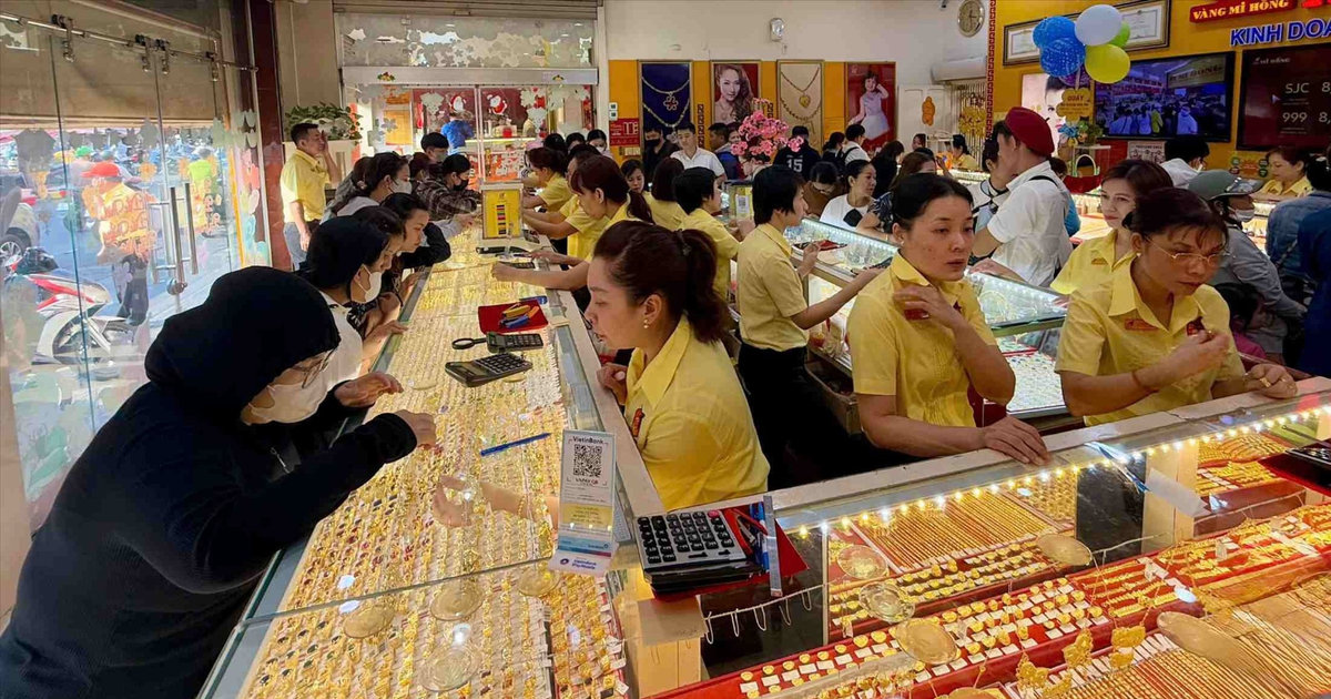 Giá vàng SJC, vàng nhẫn và thế giới chiều 26/8/2026 tại DOJI, BTMC, Phú Quý, PNJ