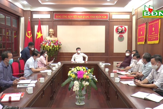 Không hoang mang, lo lắng nhưng không lơ là chủ quan