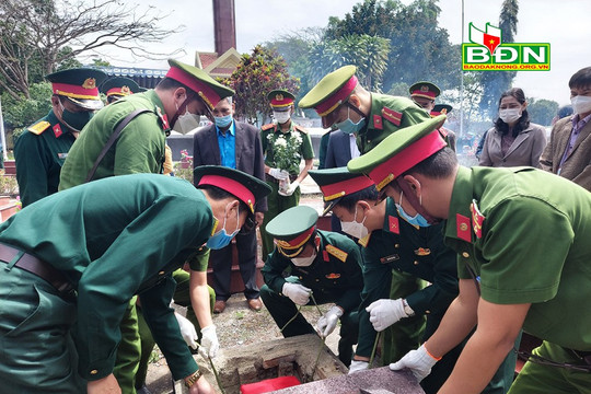 Truy điệu hài cốt liệt sĩ tại Nghĩa trang liệt sĩ huyện Đắk R’lấp