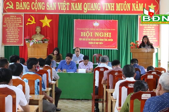 Cử tri xã Quảng Hòa đề nghị quan tâm, đầu tư xây dựng hạ tầng