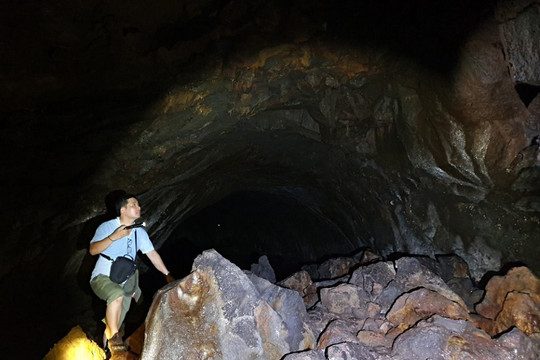 Khảo sát, thám hiểm hang động tại ISV20