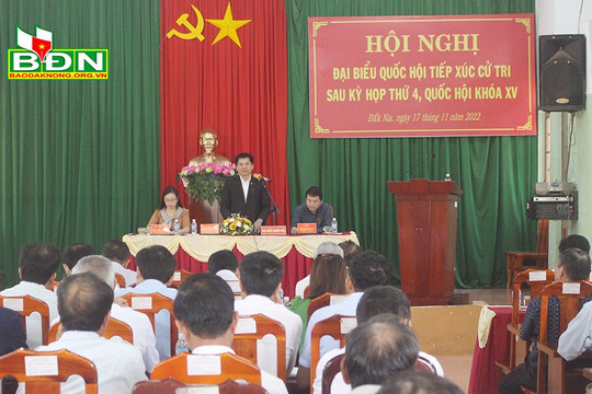 Đoàn ĐBQH tỉnh tiếp xúc cử tri tại xã Đắk Nia