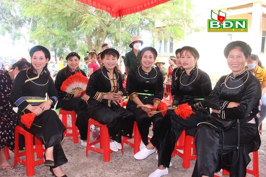 Gru Dương Thị Niên mât mray đơn tính - mprơ then