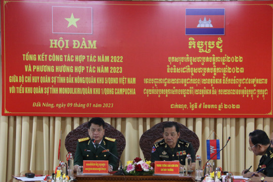 Bộ CHQS Đắk Nông và Tiểu khu Quân sự Mondulkiri hội đàm, ký biên bản hợp tác