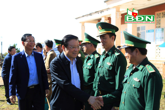 Trưởng Ban Nội chính Trung ương Phan Đình Trạc chúc Tết ở biên giới Đắk Nông