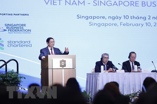 Thủ tướng Phạm Minh Chính dự Diễn đàn doanh nghiệp Việt Nam-Singapore