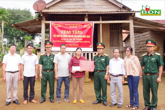 Bộ đội tạo sinh kế cho người dân
