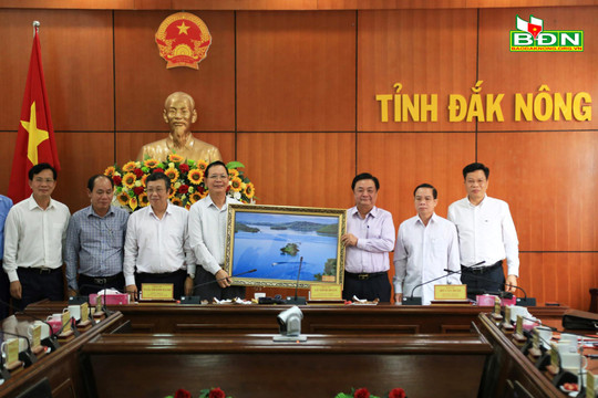 Thường trực Tỉnh ủy Đắk Nông tiếp, làm việc với Đoàn công tác của Bộ NN-PTNT