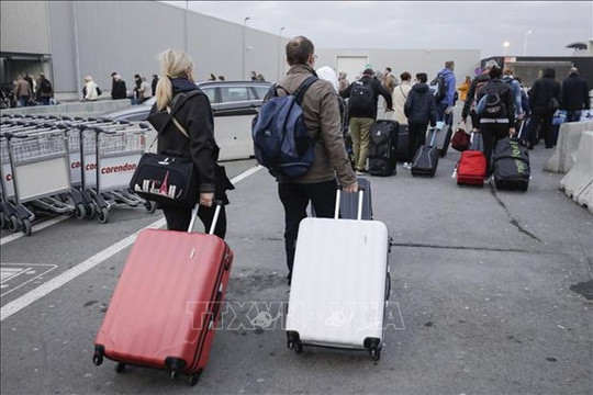 Châu Âu điều tra mạng lưới trốn lậu thuế tại sân bay Liège